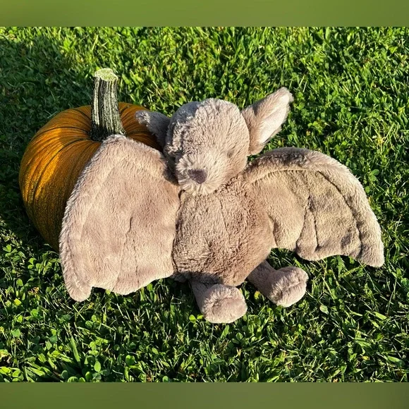Jellycat Retired/Rare Bashful Bat Halloween Plush - Picture 1 of 10